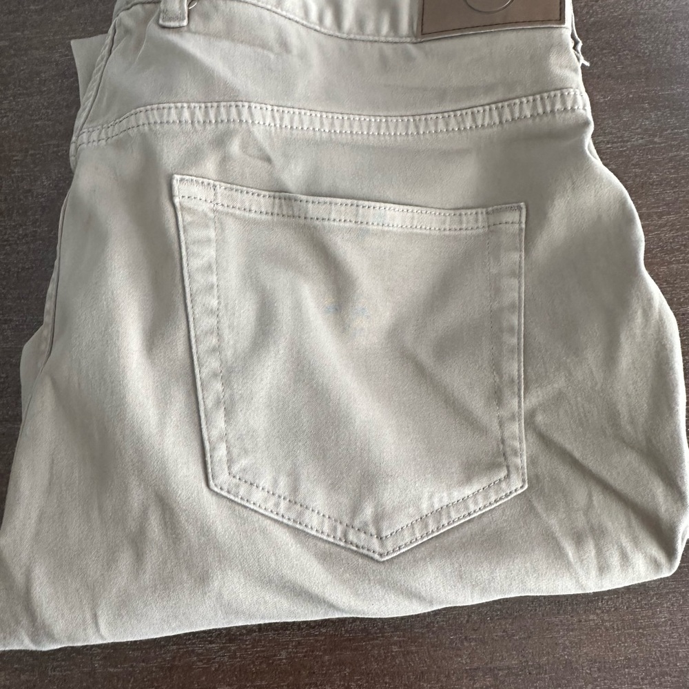 Peter Millar Men's Khaki Chinos